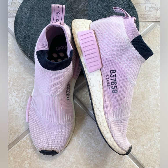 Adidas B37658 Boost R34567 women’s athletic running tennis shoes size 6 - Picture 15 of 17